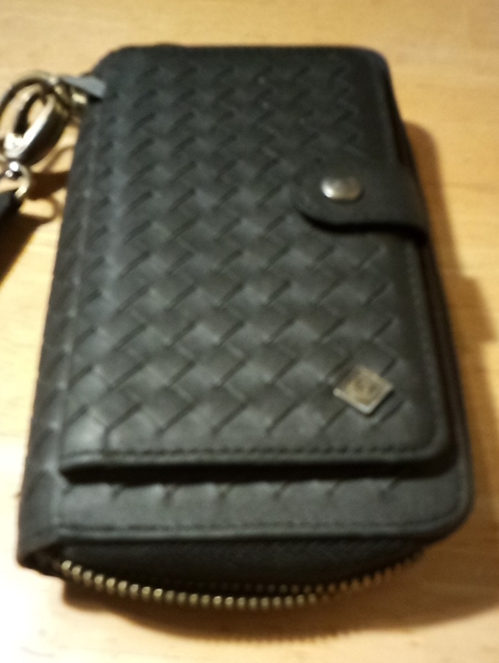 Pola Black Woven Pattern Phone Wallet Case with Keyring